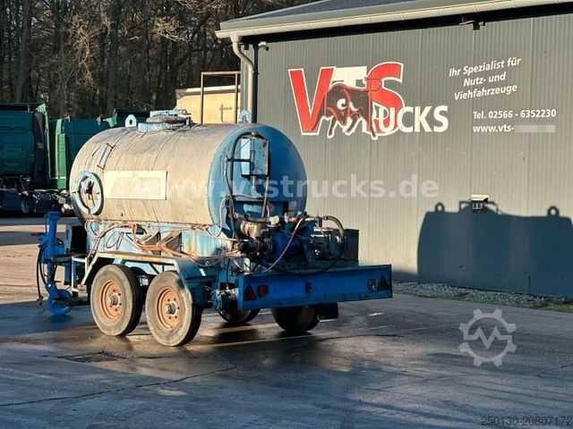 Tanker trailer Strassmayr Schäfer TS 3000 Asphalt Tankanhänger