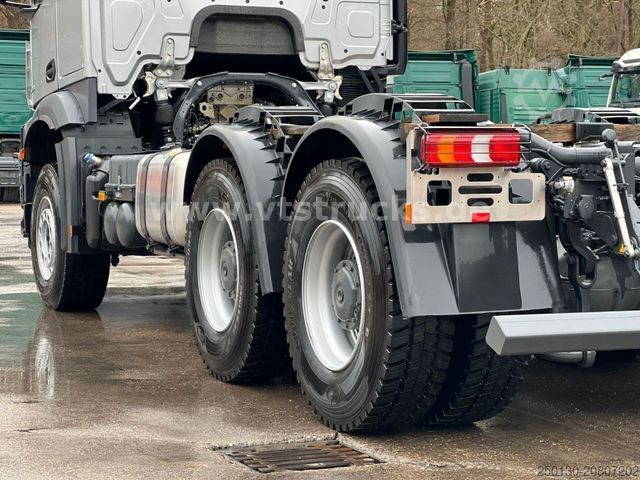 Vrachtwagenchassis MERCEDES-BENZ Arocs 2653 K 6x4 Kipperfahrgestell *NEU*
