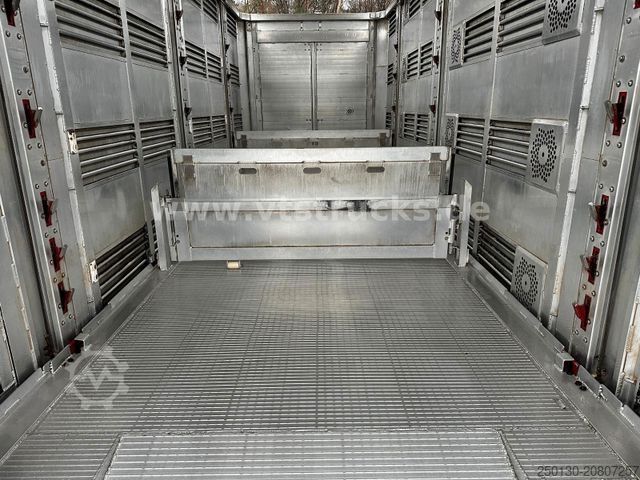 Ló-szállító utánfutó MENKE-JANZEN 4.Stock Viehanhänger Hubdach, Tränke