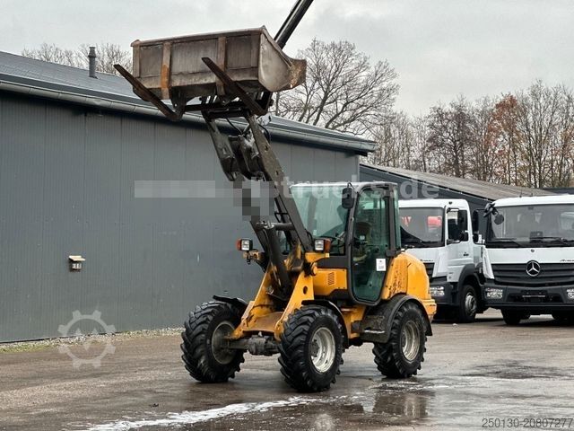 Kerekes rakodó VOLVO L25B-P Palettengabel&Schaufel