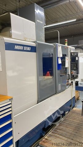 Vertikalt bearbetningscenter Mori Seiki SV500B40