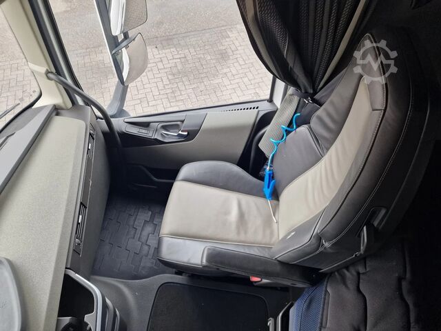 Volvo FH 540 Electric - Globetrotter XL - 540KW - 3.90 WB - Full air - sliding 5th wheel Volvo FH 540 Electric - Globetrotter XL - 540KW - 3.9...