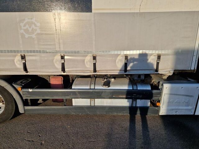 Semi-remorque à châssis mobile MAN TGX