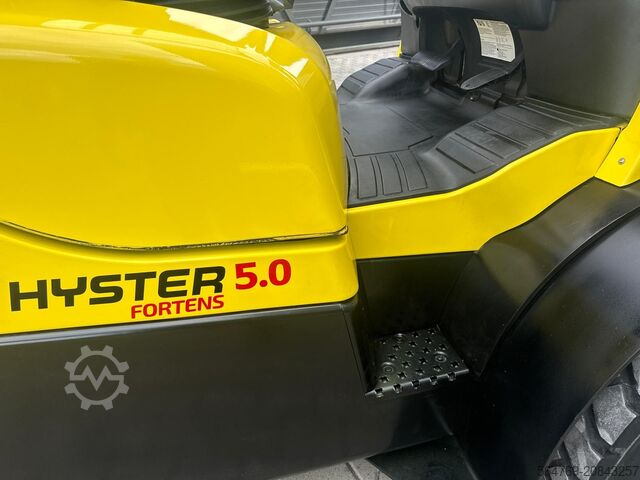 Viljuškar sa četiri točka Hyster H 5.0 FT / Container version / New price