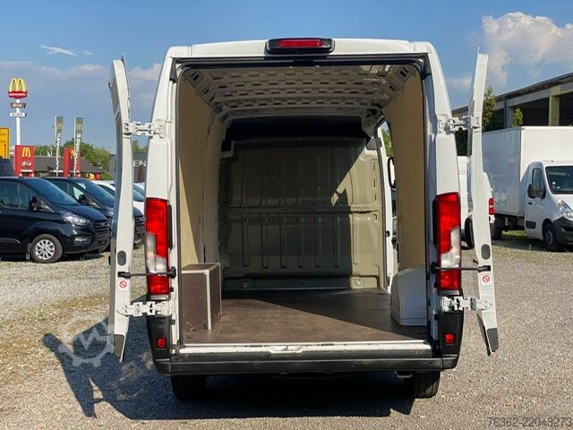 Vysoký a prodloužený skříňový vůz FIAT Ducato Maxi L4H2 Klima Automatik Kamera