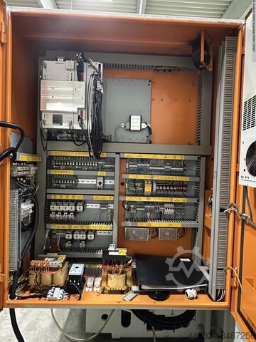 Machining Center - Vertical BRIDGEPORT VMC 610 XP