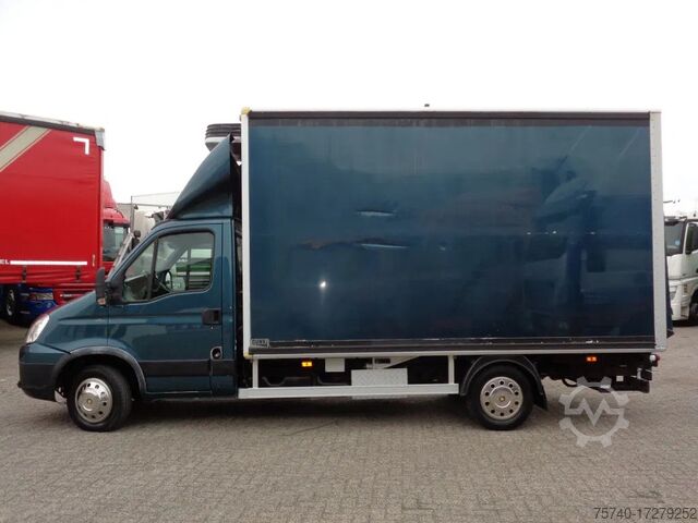 Kühl-/Tiefkühltransport Iveco Daily 50c15 x+ Manual + Carrier + Flower transp...