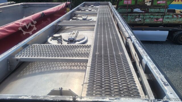 Poluprikolica cisterna Willig 1 Achs Tankauflieger 24.000 Liter 4 Kamm