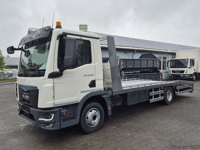 Autószállító teherautó man TGL 12.220 BL Autotransporter AHK