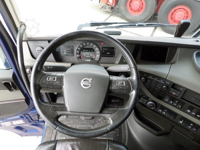 Standardni SZM Volvo FH 16.650 Volvo FH16 650 6x2 with tag axle