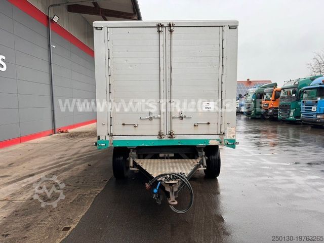 Rimorchio per trasporto cavalli  Stehmann 1.Stock Viehanhänger Bj.2013