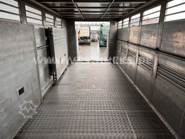 Pferdeanhänger Stehmann 1.Stock Viehanhänger Bj.2013