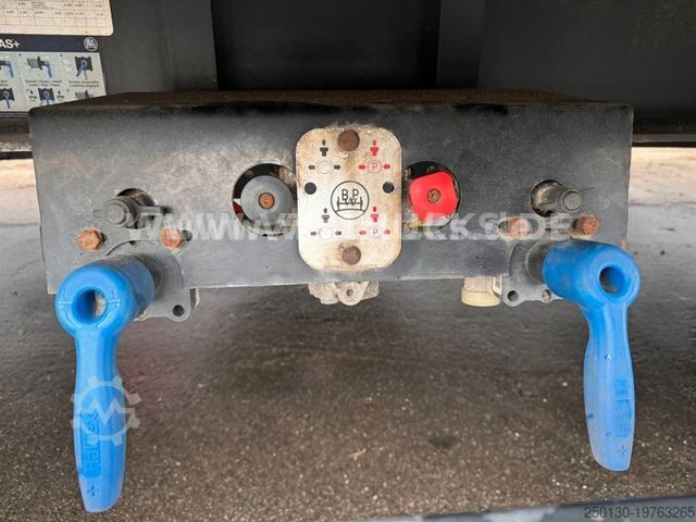 Pferdeanhänger Stehmann 1.Stock Viehanhänger Bj.2013