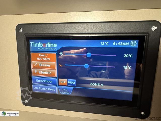 Ημιενσωματωμένο αυτοκινούμενο τροχόσπιτο EURAMOBIL Xtura 686 EF Timberline Dieselheizung