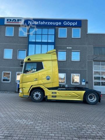 Τυπική μονάδα τράκτορα DAF XG 530 4x2