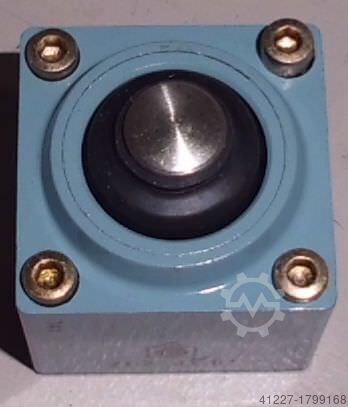 Position switch Telemecanique ZC2-JE61