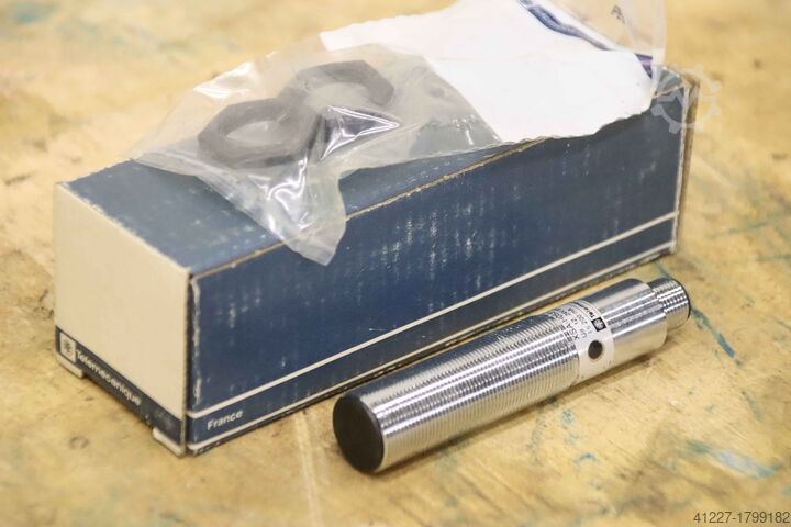 Induktiver Sensor Telemecanique XSA-H05313D