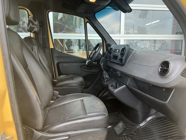 Pick-up van MERCEDES-BENZ Sprinter 311 CDI DOKA 6-Sitze AHK 2,7m 1-Hand
