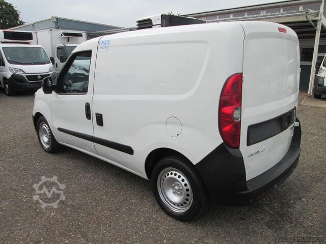Furgone isotermico frigorifero FIAT Doblo CNG *Carrier-Tiefkühler*Euro6*
