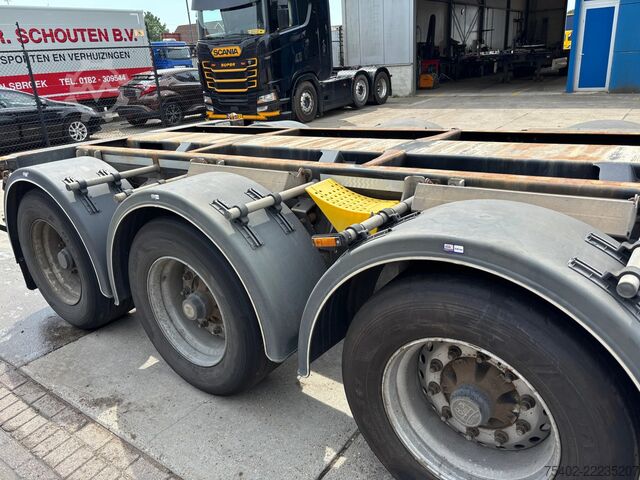 Transporte de contentores D-TEC VCC-01 / 3x Extendable / BPW / 1x Lift Axle