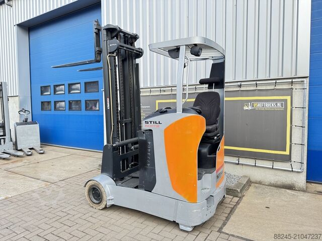 VS-22615 Chariot à mât rétractable triplex pour extérieur Still FM-X17SE STILL FM-X17SE