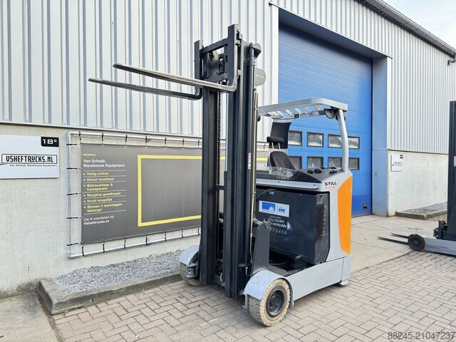 VS-22615 Chariot à mât rétractable triplex pour extérieur Still FM-X17SE STILL FM-X17SE