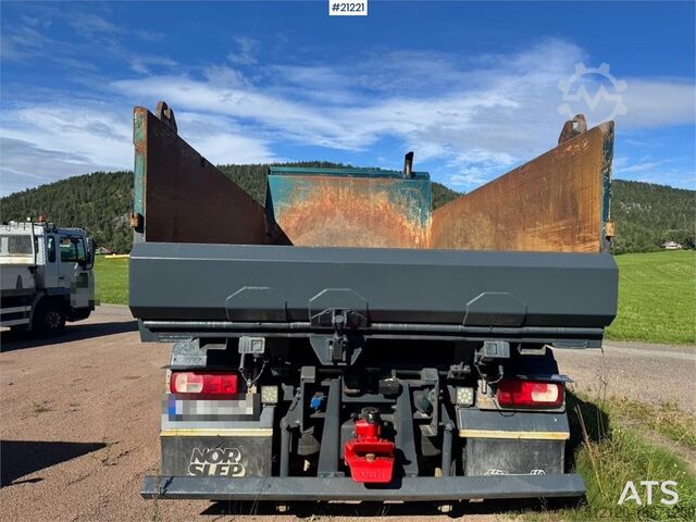 Avfallsbil DAF XF 105.460 6x4 Tipper Truck.