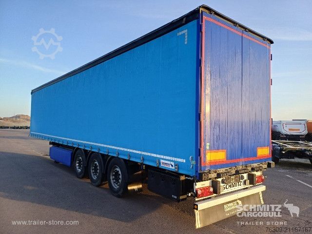 Semirremolque abierto con toldo Schmitz Cargobull Curtainsider Standard Getränke