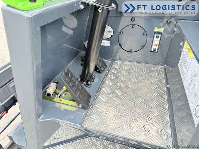 Wózek widłowy czterokierunkowy Combilift CB3000 DIESEL TRIPLEX 5550 SIDE SHIFT