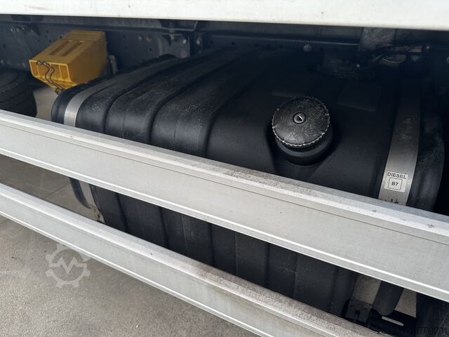 Van IVECO ML 140 E 28 P