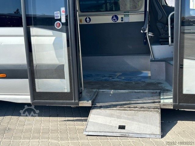 Minibus MERCEDES-BENZ Sprinter 516 City AT Motor und AT Getriebe