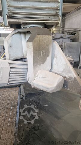 Sierra puente con cabezal giratorio GMM INTRA 36 CNC