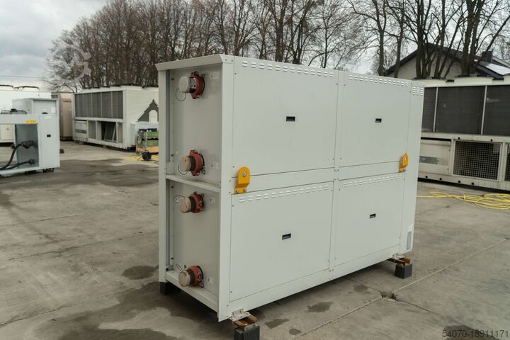 Koelmachine/warmtepomp New Watercooled chiller Climaveneta PDC NX WN 1204 396 kW/439 kW