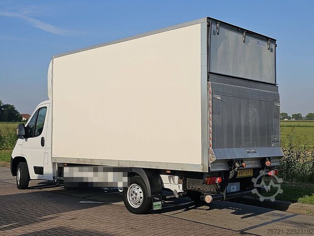 Bakwagen FIAT DUCATO 35 2.3 laadklap EURO6