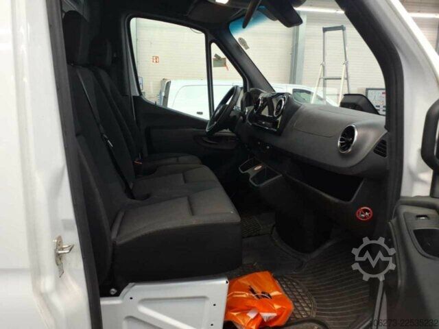 Furgon Mercedes-Benz Sprinter 317 Maxi,9GTronic,MBUX,Kamera,LED