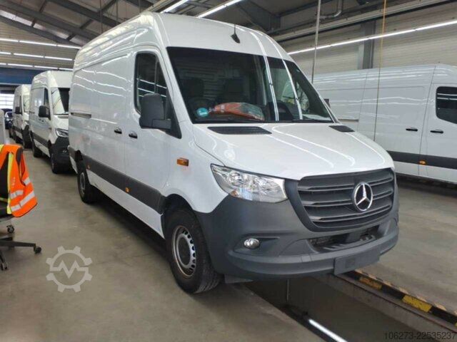 Furgon Mercedes-Benz Sprinter 317 CDI,L2H2,Automatik,Kamera,Navi
