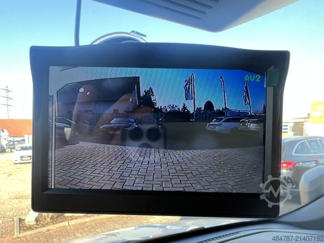 Ponyvával szerelt furgon RENAULT Master 170PS 9EP-Plane LBW TopSleeper