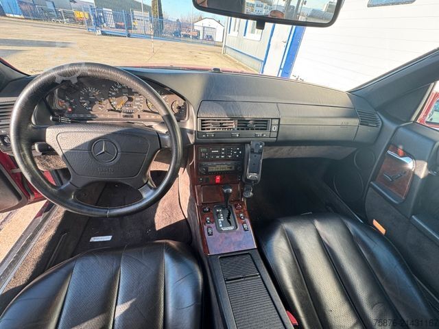 Skåpbil MERCEDES-BENZ SL 320