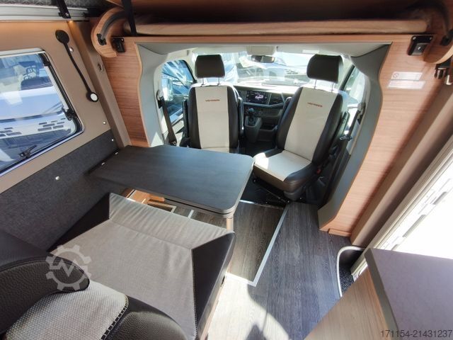 Halvintegrerad husbil WEINSBERG X-Cursion CUV 500 MQ mit slideBett,4 personen