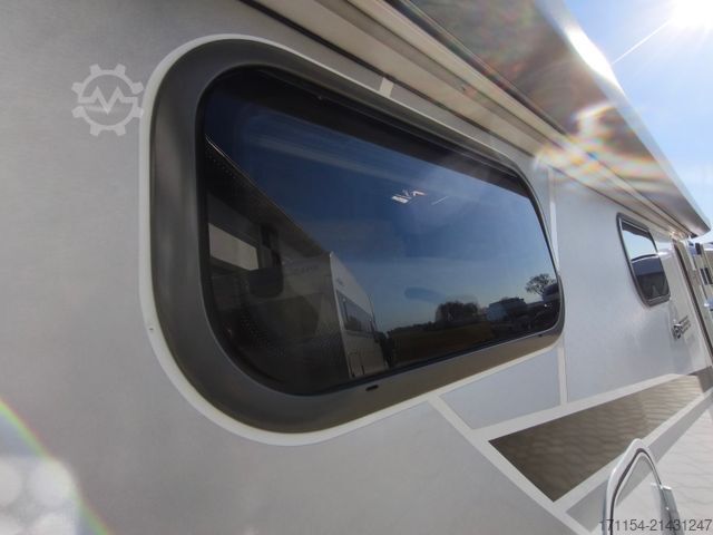 Halvintegrerad husbil WEINSBERG X-Cursion CUV 500 MQ mit slideBett,4 personen