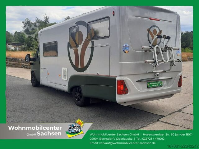 Halvintegrerad husbil LMC Liberty 690