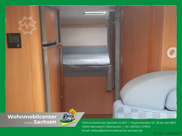 Halvintegrerad husbil LMC Liberty 690