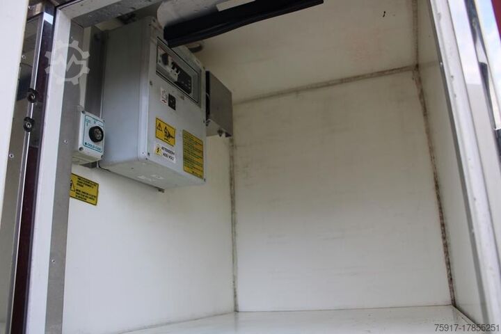 Kølevarevogn MERCEDES-BENZ Sprinter 310 Cold Car 5+5 Türen -33°C ATP 06/26