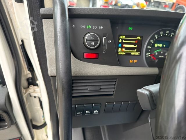 Holztransporter LKW VOLVO FH 510 8x4 Holztransporter Kran PENZ *Anhänger