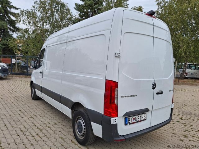 Bestelwagen MERCEDES-BENZ Sprinter III FWD 311/315 CDI FWD L2