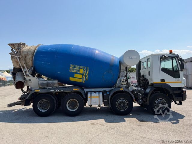 Autobetoniere Iveco TRAKKER 450
