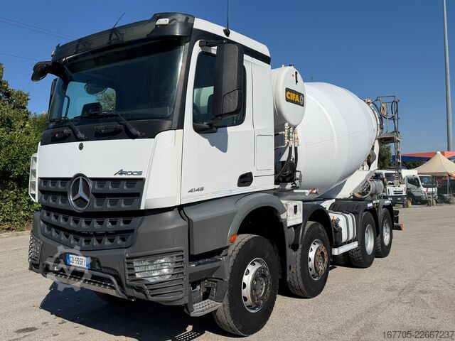Autobetoniere Mercedes-Benz Arocs 4145