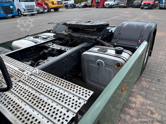 Standard dragbil MERCEDES-BENZ 1851 4x2 SZM Euro 6 Kipphydraulik