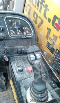 Ładowarka teleskopowa JCB 525-60