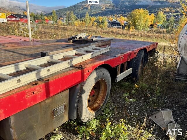 HRD darus félpótkocsi HRD Crane semitrailer.